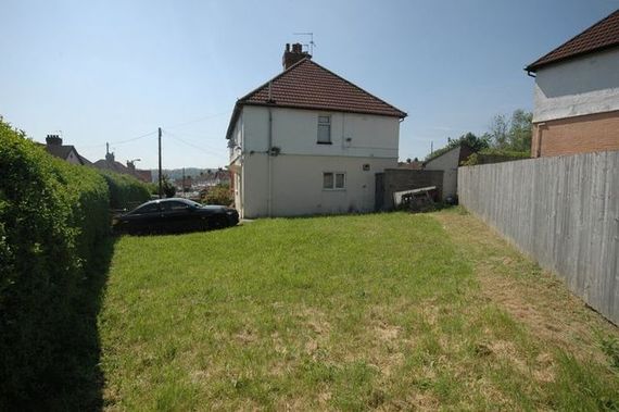 3 Bedroom Semi-Detac...
